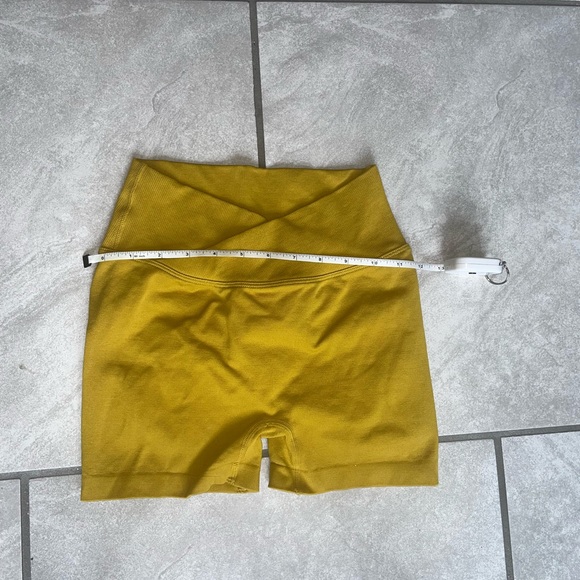 Vertvie Women's Workout Gym Shorts Scrunch Butt High Waisted Athletic Leggings - Picture 8 of 9